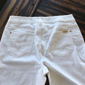 Chico’s So Slimming Girlfriend Ankle